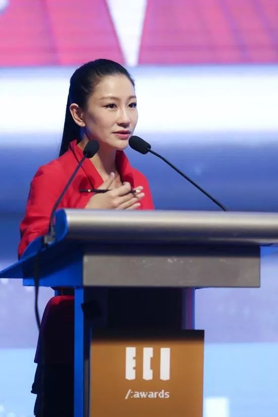 创业中最漂亮的女人,中国十大创业风云人物女性