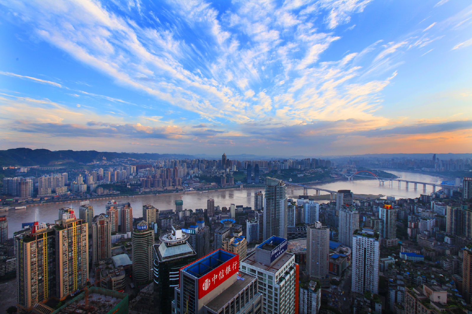 重庆旅游必带回的特产有哪些东西,重庆旅游必带回的特产名称