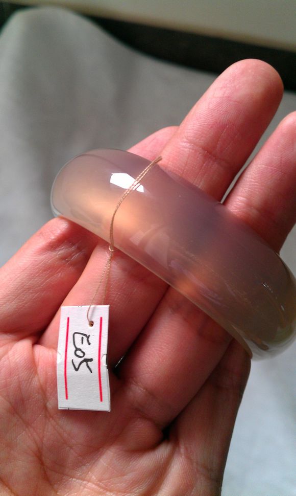 容易失水的玉,玉缺水会变黄