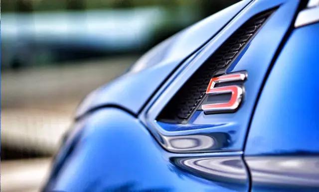 观致5感觉起步太重了,观致5乘坐空间