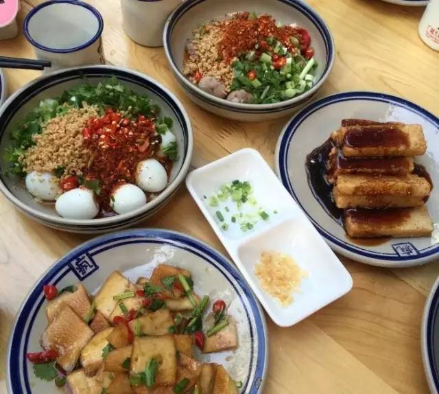 成都麓湖生态城美食街,成都有哪些大学城美食街