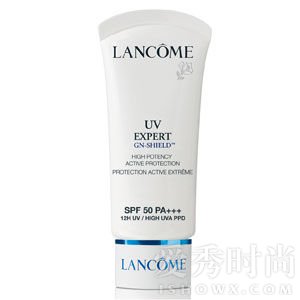 防晒霜和防晒喷雾能用在一起吗,防晒喷雾跟防晒霜哪个防晒效果好