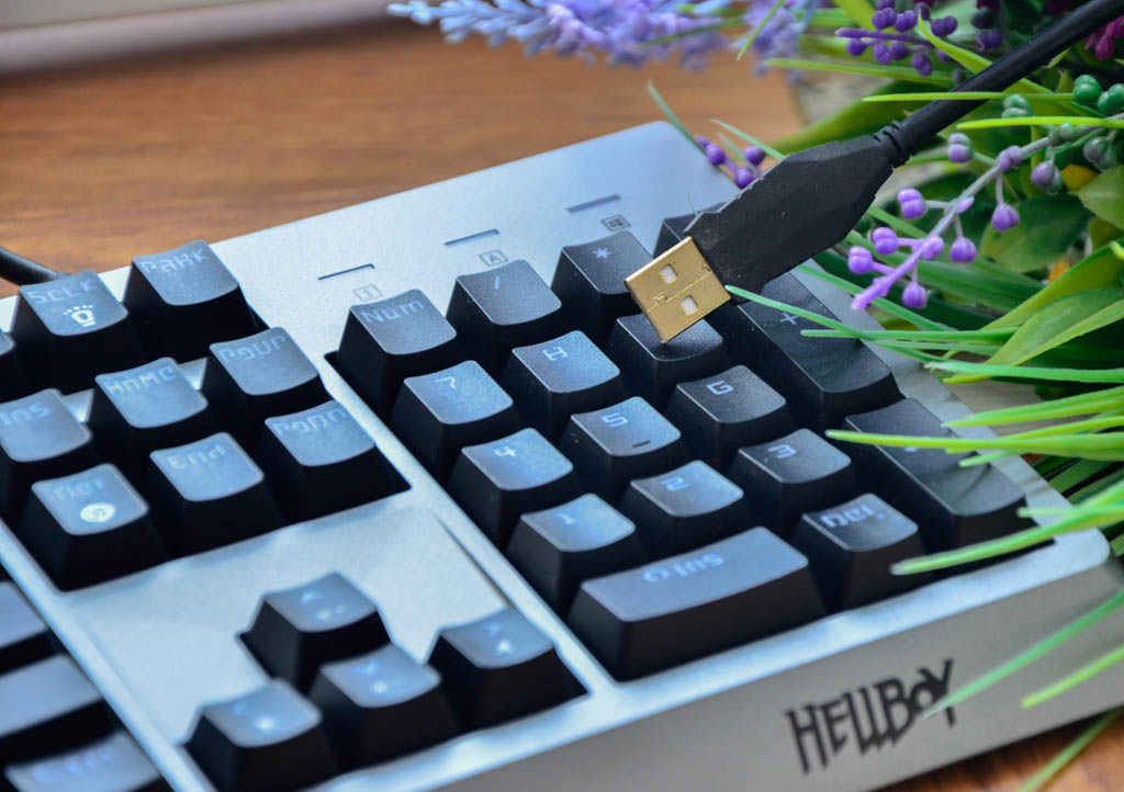 入门黑轴红轴机械键盘,机械键盘可能正在毁掉你的手腕