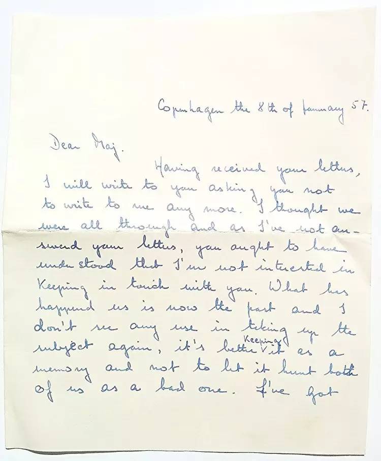 半个世纪前的铁皮箱，打开一个陌生人的罗曼史