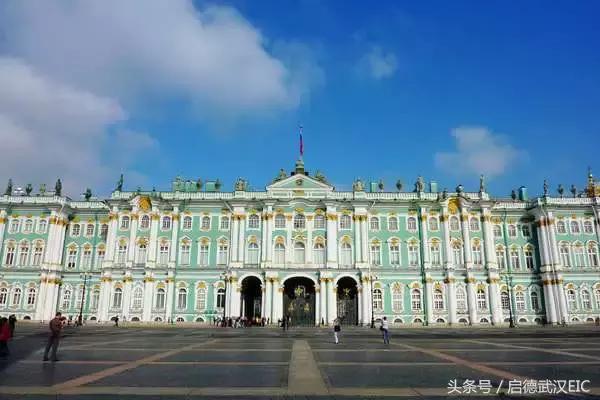 像战斗民族一样去看世界杯吧！顺便。。。