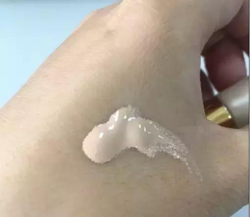 痘印遮瑕油皮粉底液排行榜10强,圣罗兰油皮气垫遮瑕粉底液怎么样