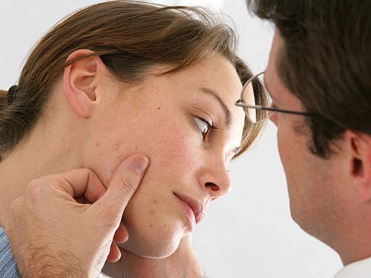 脸部疤痕对人的影响,脸上疤痕位置对面相有什么影响