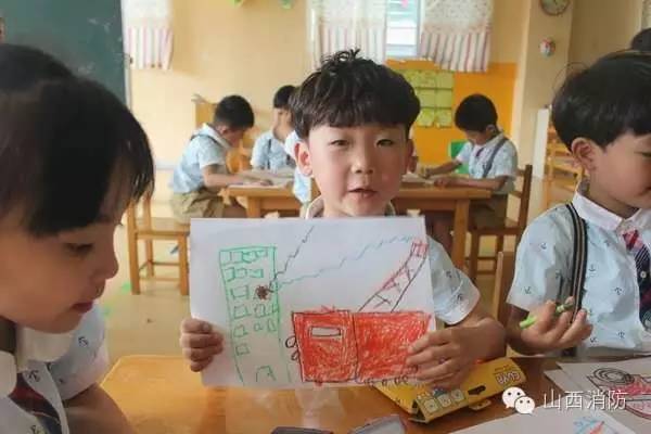 消防小达人解说词,消防小达人作品