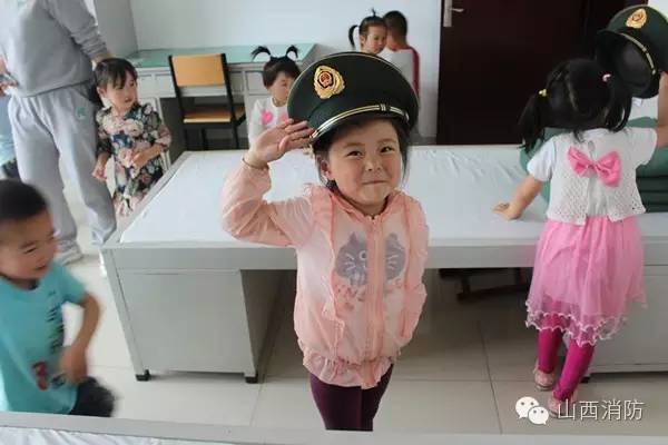 消防小达人解说词,消防小达人作品