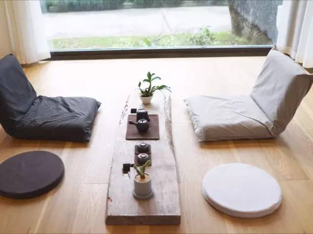 西湖边住宿民宿复式推荐,西湖边民宿四十元一天