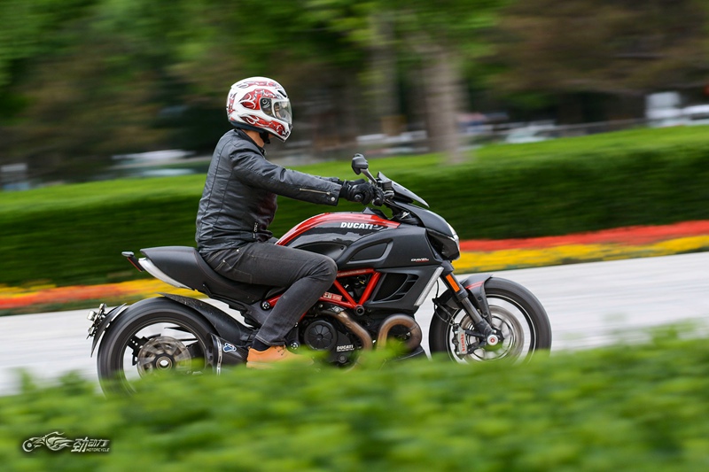 2019款杜卡迪大魔鬼diavel,2021款杜卡迪diavel评测