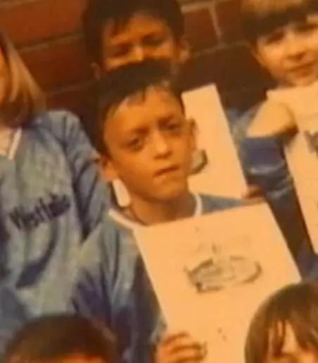 有你没有看过的足坛萌照（六一快乐）