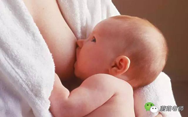 宝宝长乳牙吃奶会咬怎么办,宝宝长牙齿喂奶咬奶嘴怎么办