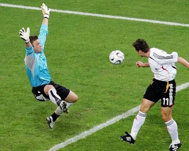 为什么要谈踢足球的男生,为什么喜欢足球的人多