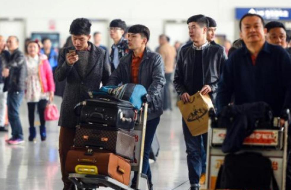 海外代购和购物狂要当心！今日起，海关实施个人入境行李新规定！