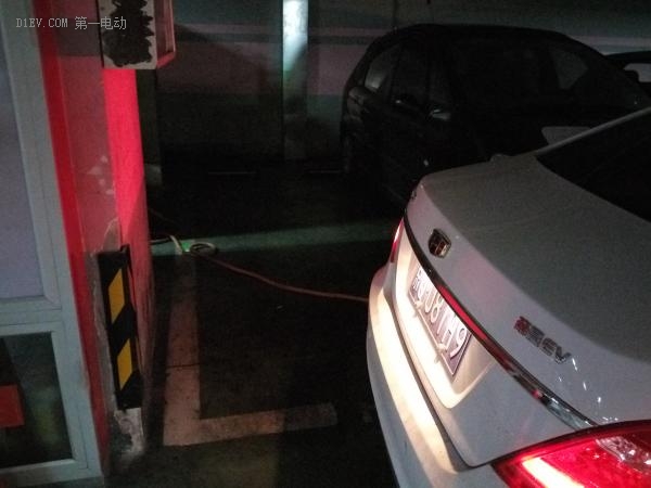 吉利帝豪ev怎么看续航,吉利帝豪ev续航显示为0还能跑多远