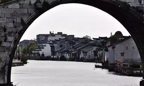 苏州吴江高铁最新消息,吴江桃源湖苏沪高铁