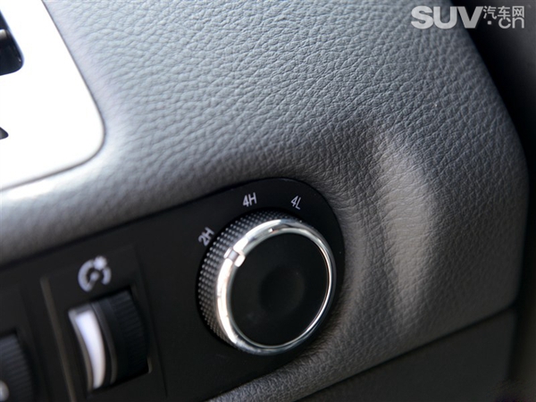 lc120底盘和驭胜s350,江铃驭胜s350底盘生锈严重