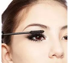 大刷头睫毛膏怎么刷,怎样刷睫毛膏又浓又纤长