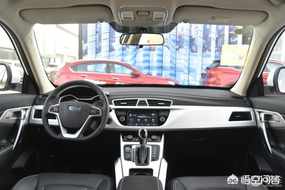 吉利博越2020款pro1.8t智联版油耗,吉利博越怎么样有哪些优缺点