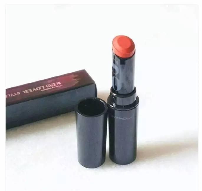 吃土少女最爱的显白口红,复古吃土色口红的图片