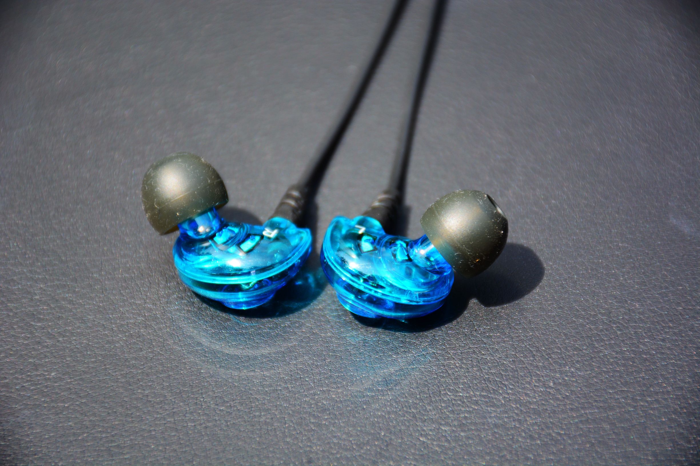 小米华为苹果的耳机,竹林鸟惊鸿和小米圈铁pro耳机测评