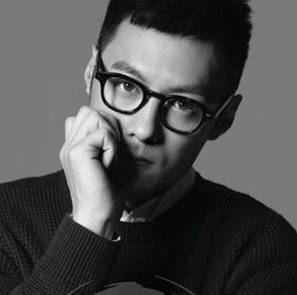 男生低调色系,男生一般适合什么色系