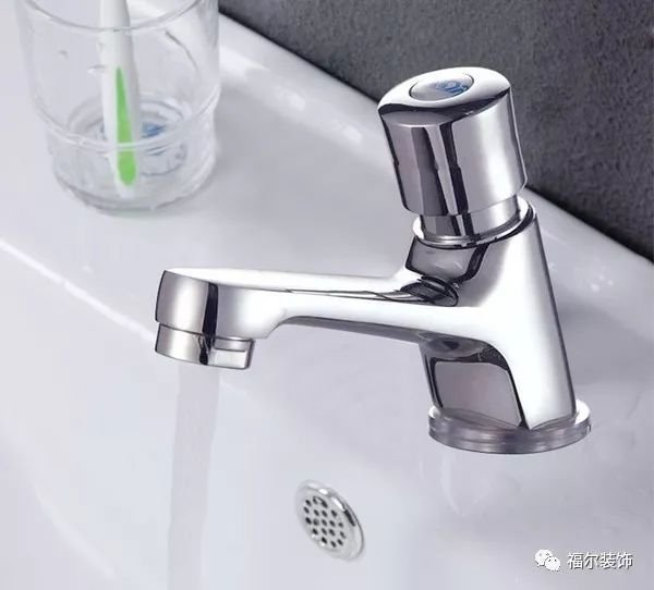 家里水龙头忘关漏水怎么处理,家里水龙头渗水要如何解决