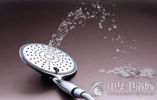 花洒关闭后突然流水怎么办,家里花洒总是突然自己往外流水