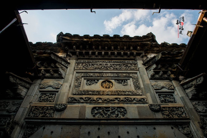 杞诲鏃呰,杞诲鍑鸿