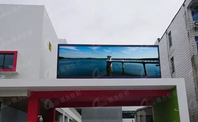 户外小间距透明屏,高清小间距led屏幕