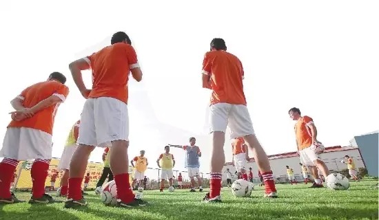 新手踢球要注意哪些事情,踢球该注意的细节