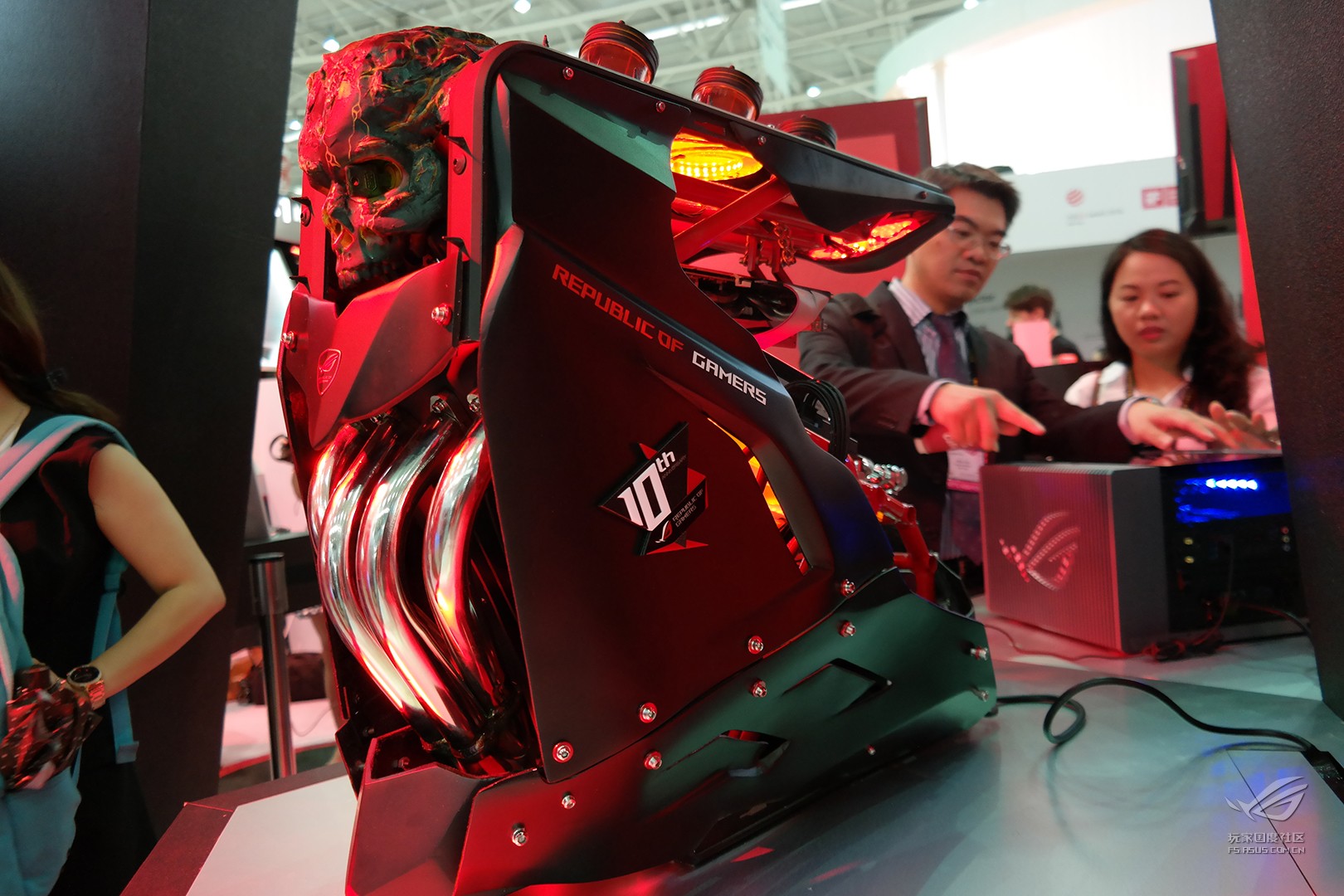 rog败家国度外设,rog败家之眼华硕主机