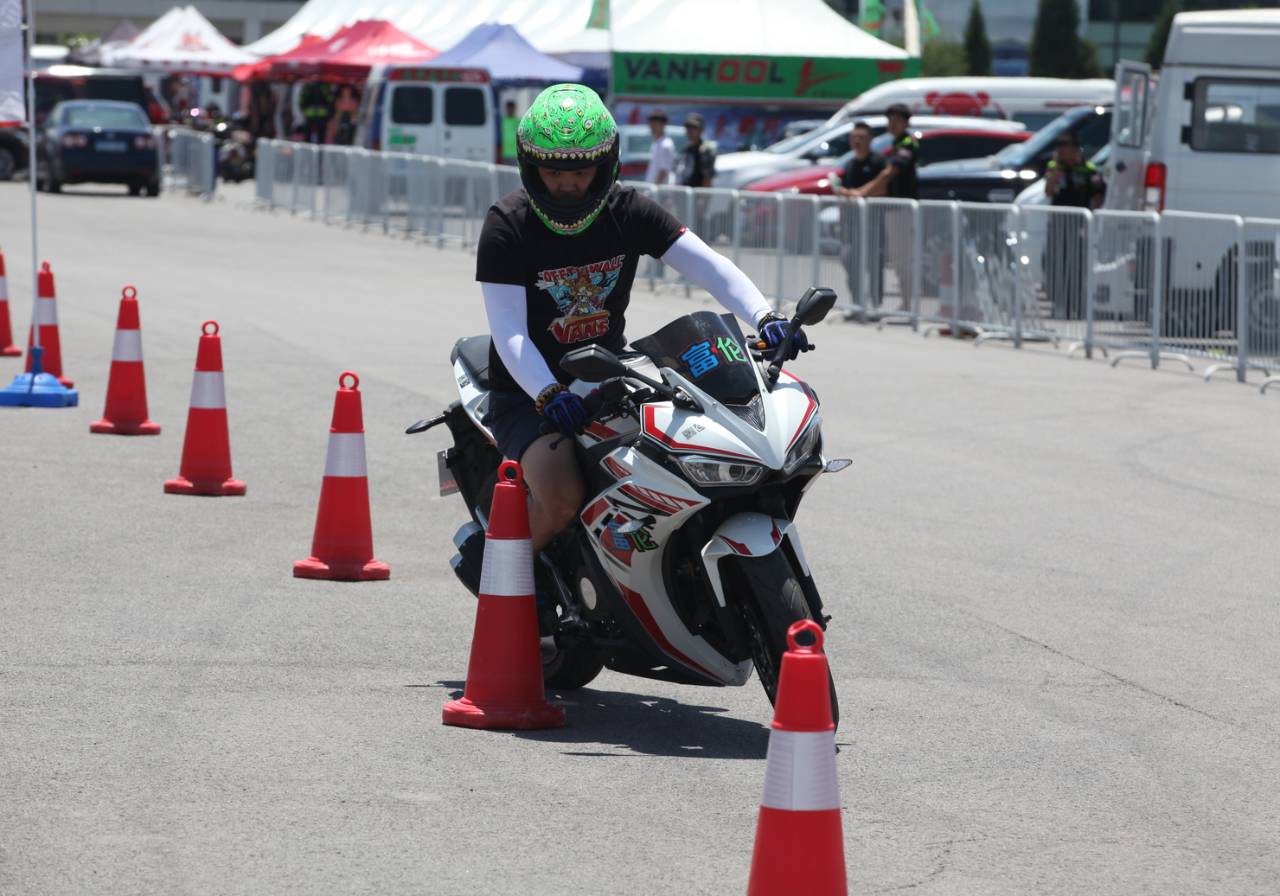 新感觉rz35几秒破百,新感觉rz35摩托