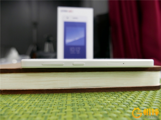 zukz2测评,小巧性能强悍的笔记本电脑