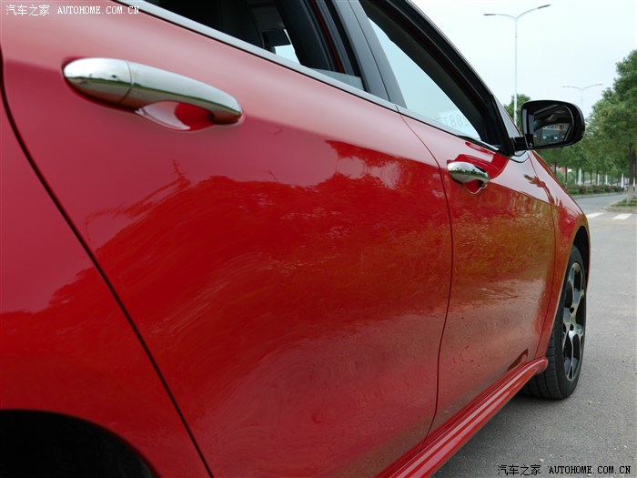 菲亚特致悦2014款拉花,致悦白色款改装