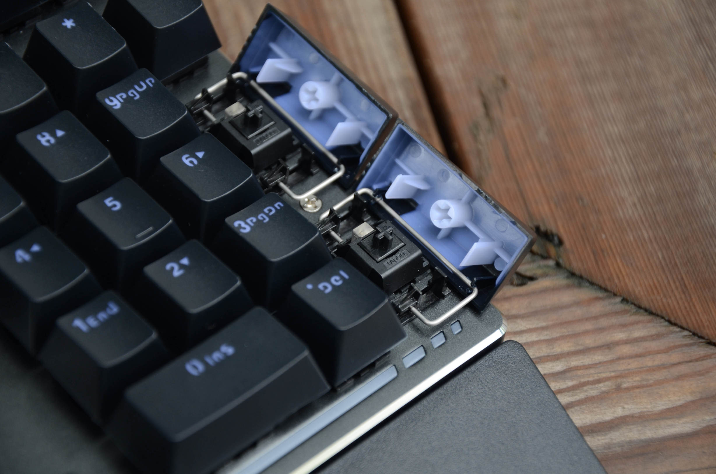 雷柏v720黑轴,雷柏v720机械键盘