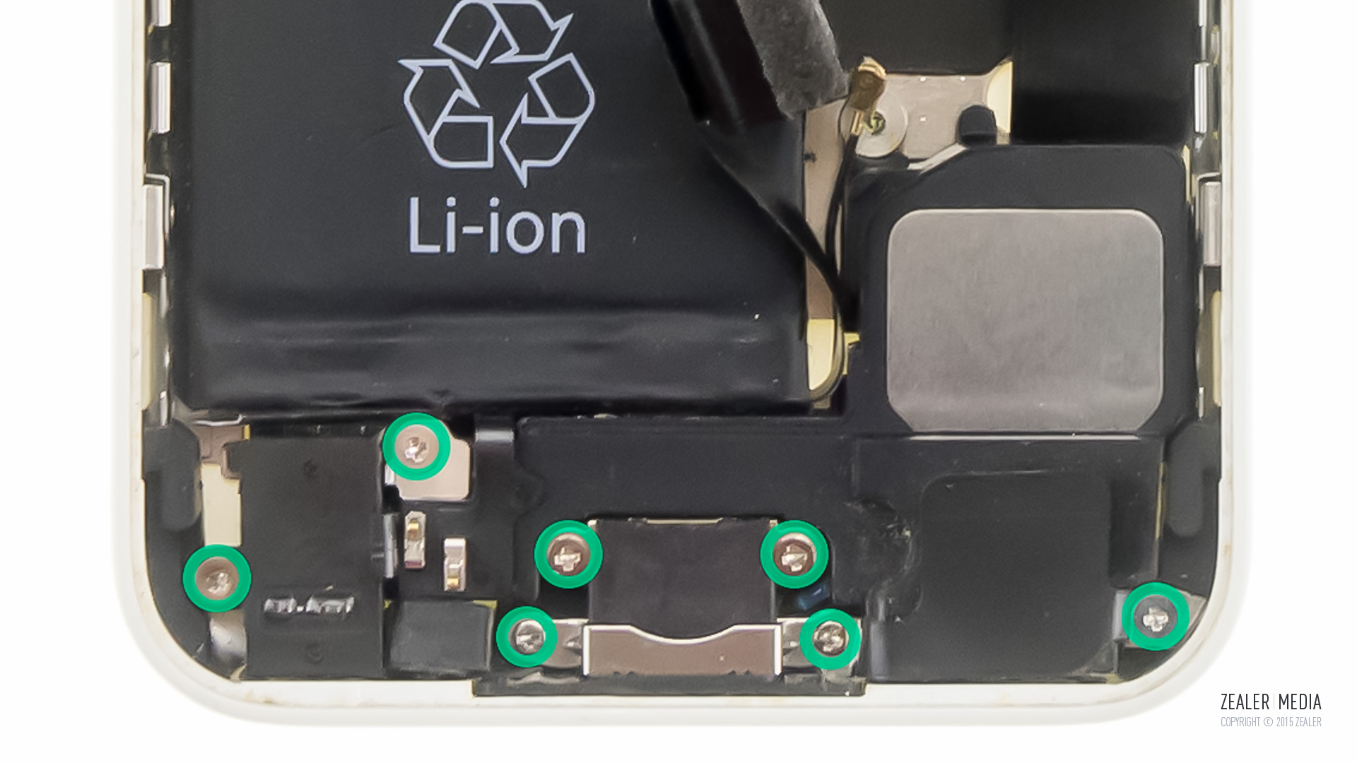 拆iphone5c教程,苹果5c换后壳