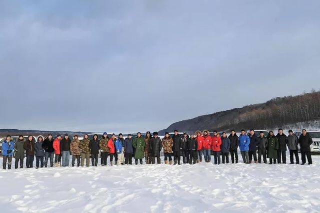 额尔古纳湿地界河穿越 (额尔古纳河穿越)