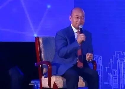 原声这是什么场合,竟让海泉即席高唱《奔跑》