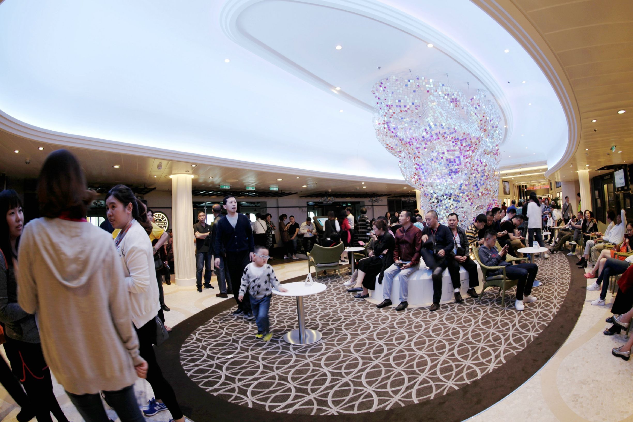 海洋量子号游轮游记,海洋量子号游玩攻略