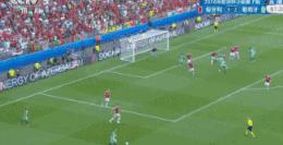 自己挖的坑哭着也要填完的文案,自己挖的坑含着泪也要往下跳