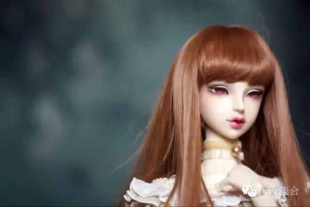 她是资深娃娘,也是暴雪爸爸的死忠粉