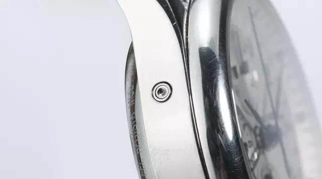 浪琴先行者真假对比,浪琴军旗系列男表真假对比