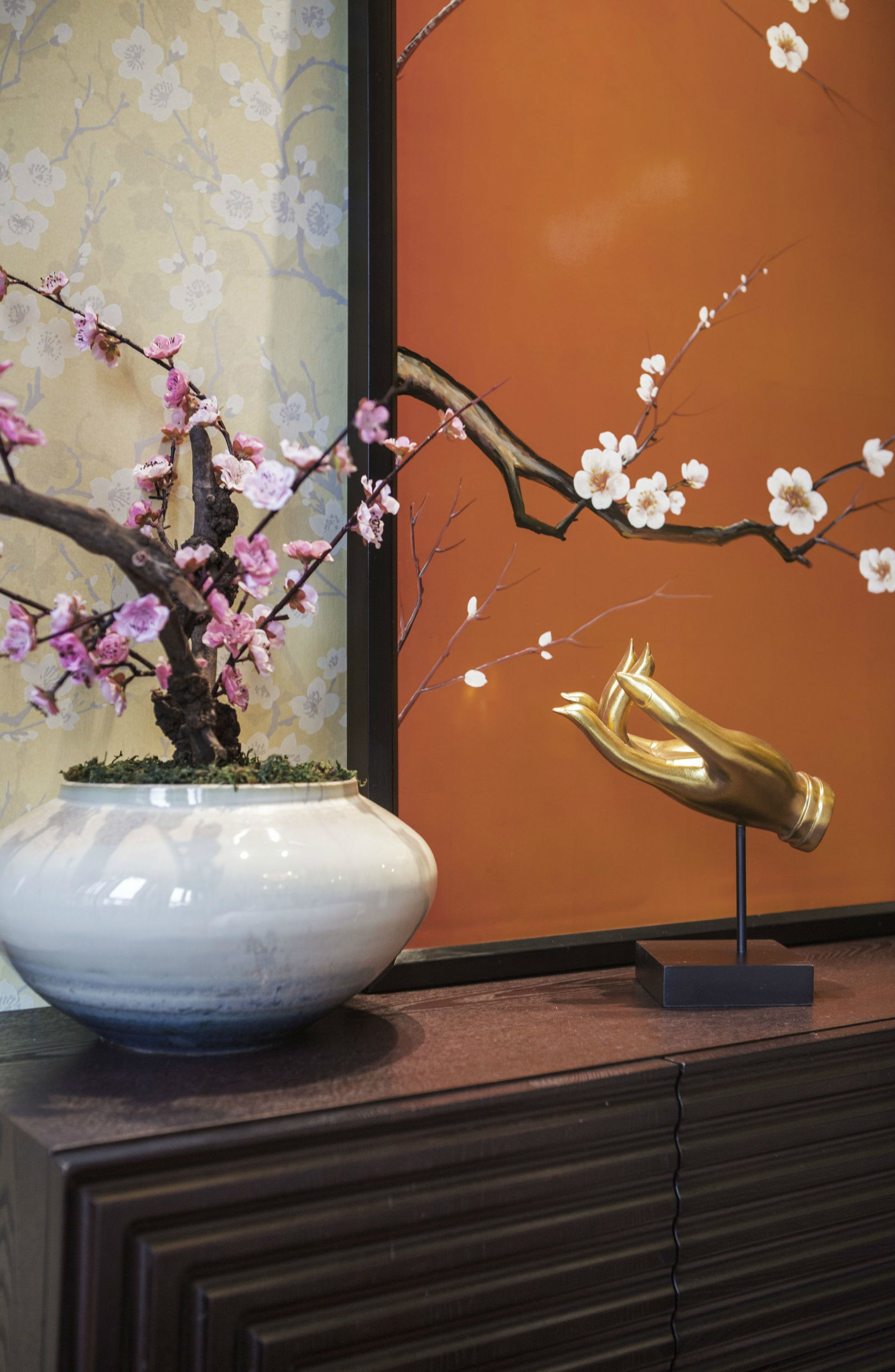 锦绣千丈，花团锦簇，温文尔雅的家就此产生，石家庄别墅