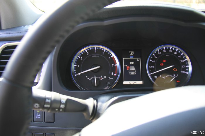 2015丰田汉兰达2.0t两驱精英型5座,2022款汉兰达2.0t的优缺点