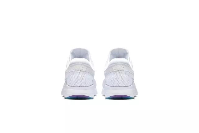 这好几双球鞋，等你拆了包装穿回家