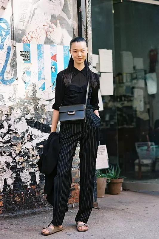 他们家的拖鞋比夹脚拖舒适几个level，宋仲基都爱不释手！