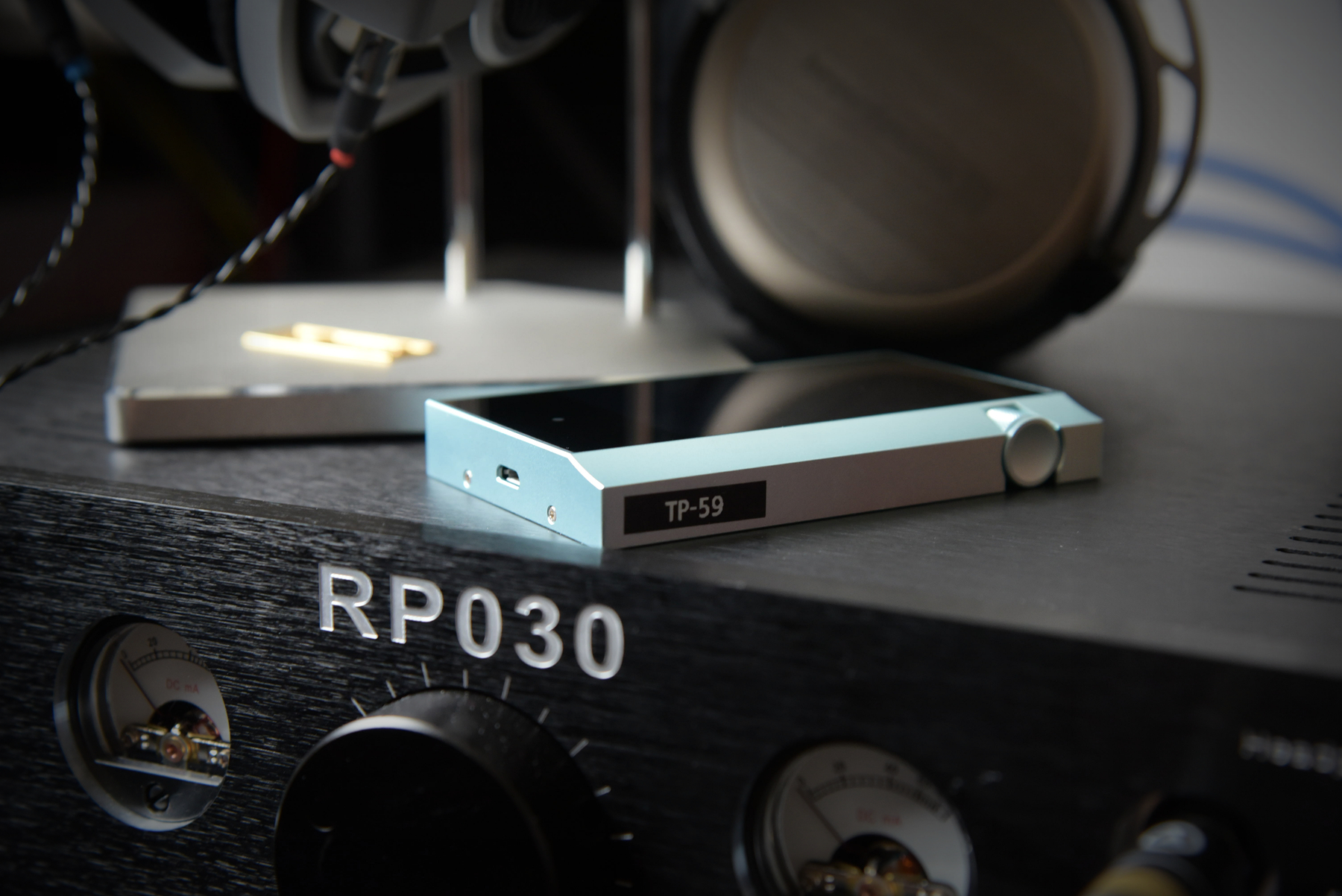 她的名字叫做AK70——AstellKern新款*放播**器首发