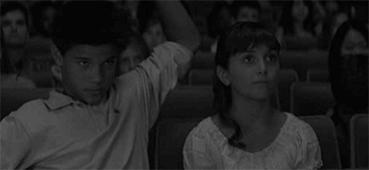 情侣异地没话题了怎么办,异地聊什么话题可以增进感情